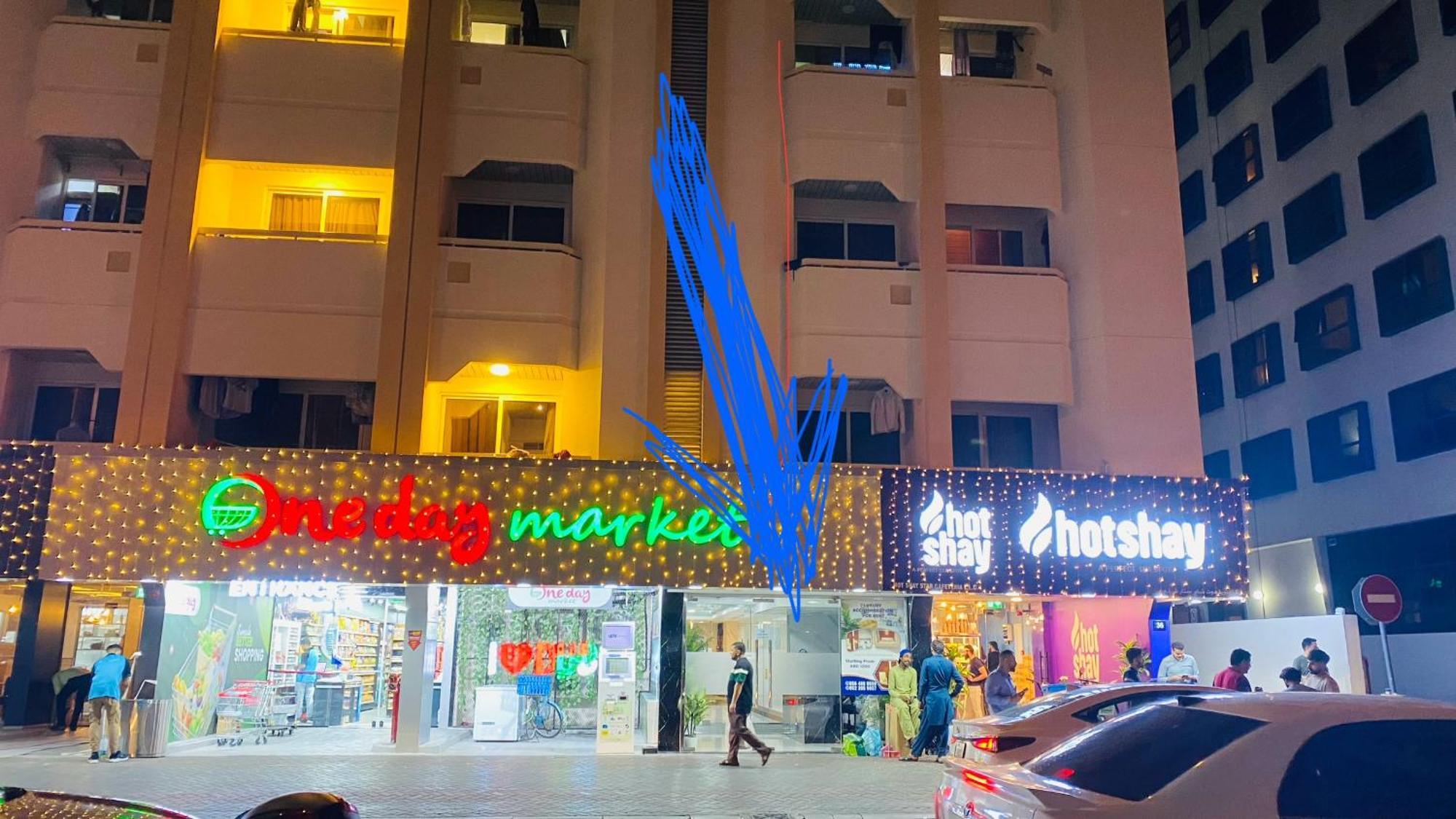 Yoi Pod Hostel - Deira Dubai Exterior photo